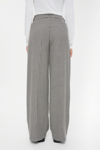 Czarno-białe spodnie w pepitkę Czarno-białe spodnie w pepitkę