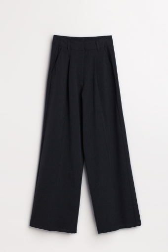 Spodnie z szeroką nogawką z zakładkami Spodnie z szeroką nogawką z zakładkami