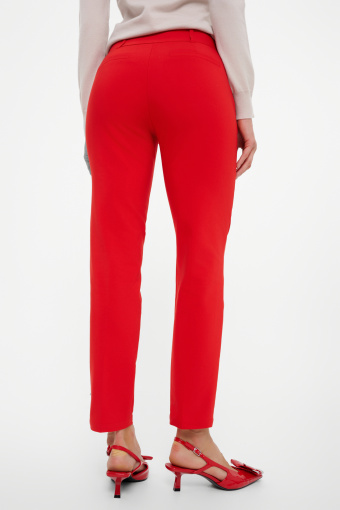 Eleganckie czerwone spodnie cygaretki Eleganckie czerwone spodnie cygaretki