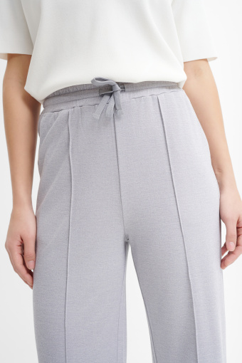 Szare spodnie wiskozowe z szeroką nogawką  Szare spodnie wiskozowe z szeroką nogawką