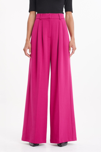 Spodnie z zakładkami