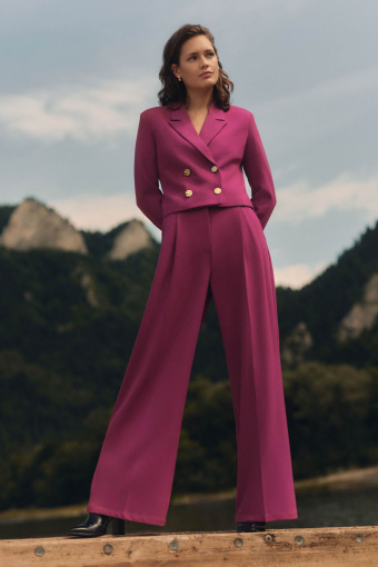 Spodnie z zakładkami