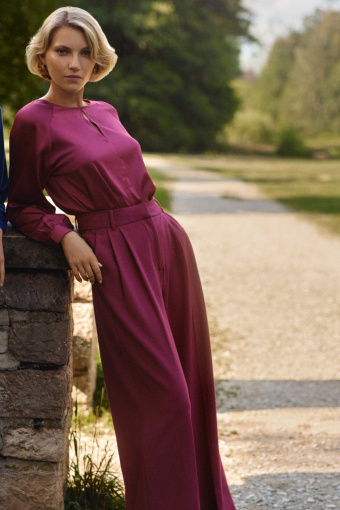 Spodnie z zakładkami