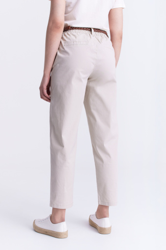 Kremowe, luźne spodnie