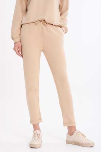 Luźne, karmelowe dresy