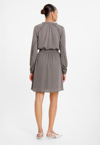 Stylowa sukienka z printem