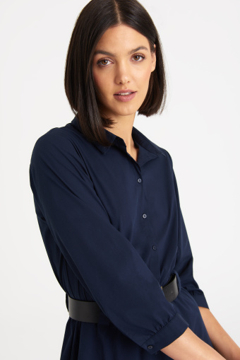 Granatowa sukienka midi z paskiem w talii Granatowa sukienka midi z paskiem w talii