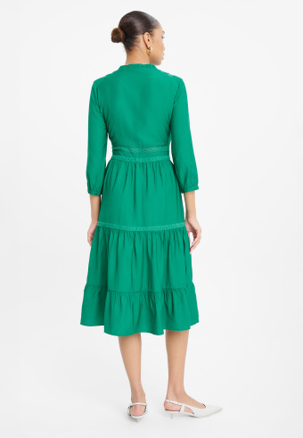 Zielona sukienka z falbaną