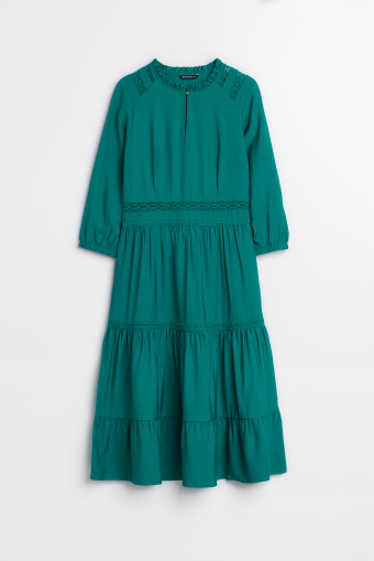 Zielona sukienka z falbaną