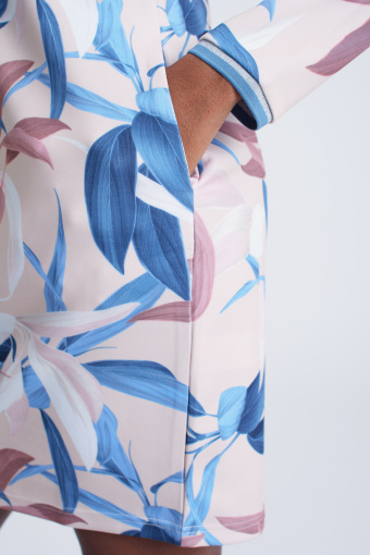 Dresowa sukienka w kwiaty Dresowa sukienka w kwiaty