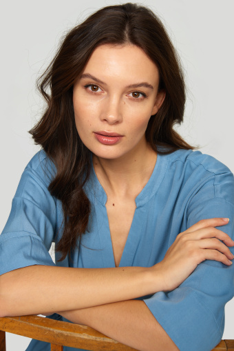 Sukienka z lyocell'u, zapinana na guziki