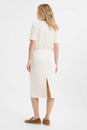 Kremowa sukienka w stylu casual