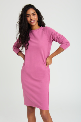 Bawełniana, różowa sukienka z raglanowym rękawem