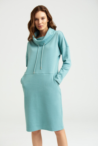 Bawełniana, dresowa sukienka w miętowym kolorze