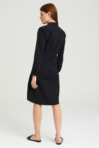 Bawełniana, czarna sukienka z zakładkami w talii