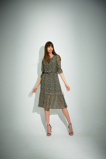 Elegancka sukienka z nadrukiem