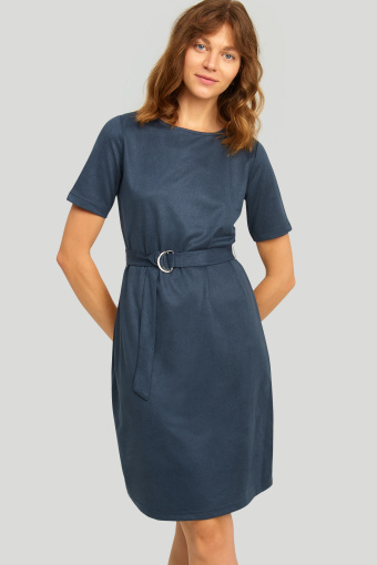 Granatowa sukienka z podkreśloną talią