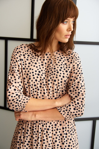 Wiskozowa sukienka z nadrukiem