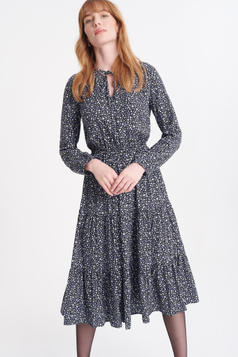 Sukienka midi w drobne kwiaty