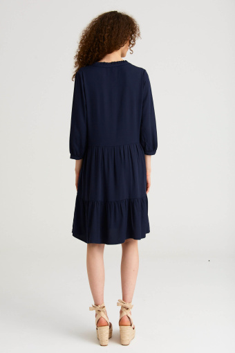 Granatowa sukienka o kroju A Granatowa sukienka o kroju A
