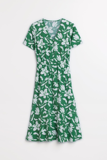Zielona sukienka midi w kwiaty