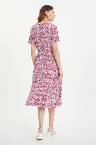 Stylowa sukienka w kolorze czerwonego wina