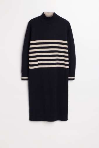 Sukienka swetrowa oversize, z nadrukiem w pasy