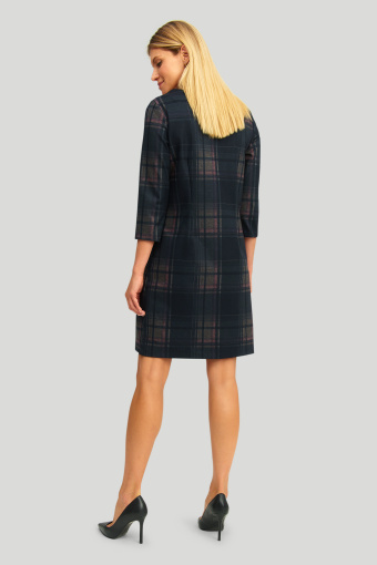 Klasyczna sukienka w kratę, rękaw 3/4