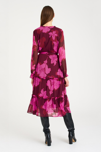 Stylowa sukienka z falbanami, nadruk w różowe kwiaty