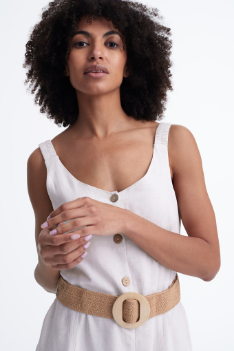 Kremowa sukienka z dodatkiem lnu