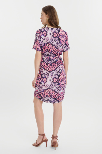 Krótka sukienka z nadrukiem różowo-czarna