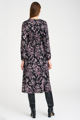 Elegancka sukienka z połyskującym nadrukiem, czarna