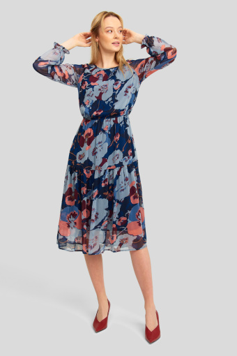 Szyfonowa sukienka z nadrukiem w fioletowe kwiaty