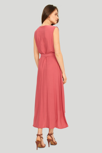 Wiskozowa sukienka z wiązaniem w pasie