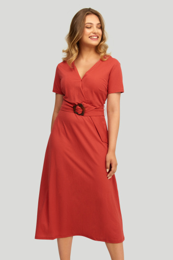 Wiskozowa sukienka z wiązaniem w pasie