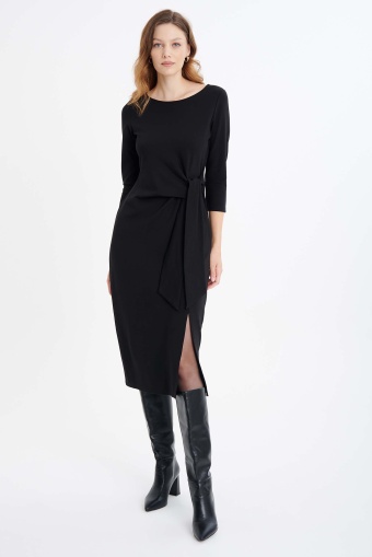 Wiskozowa, czarna sukienka