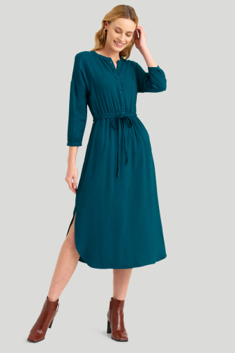 Wiskozowa sukienka z opadającym rękawem, ciemny turkus