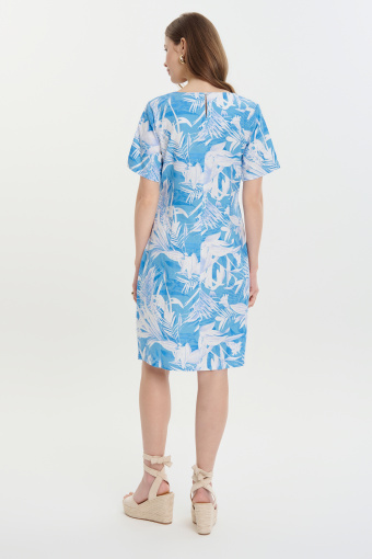 Błękitno-biała sukienka z domieszką lnu