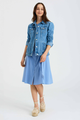 Bawełniana szmizjerka z wiązanym paskiem, błękitna