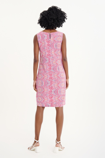 Prosta sukienka z nadrukiem