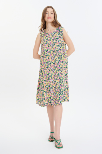 Luźna wiskozowa sukienka w kolorowe kwiaty