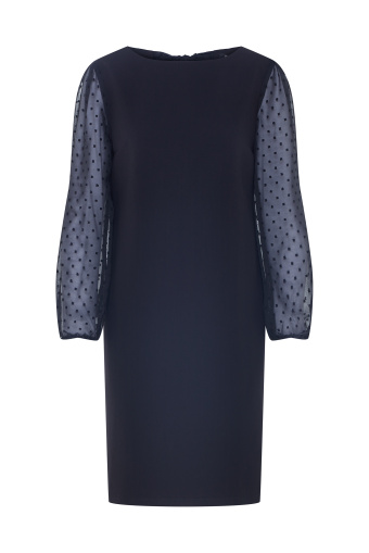 Elegancka, czarna sukienka z dekoracyjną szarfą