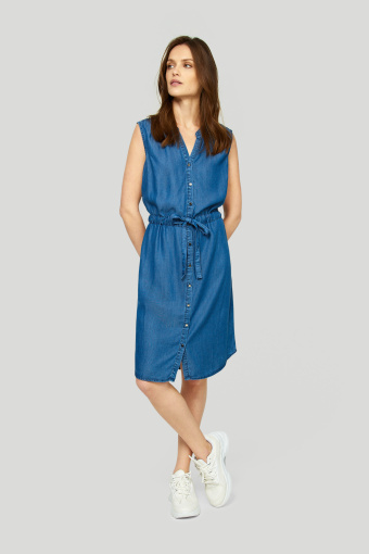 Rozpinana sukienka z paskiem