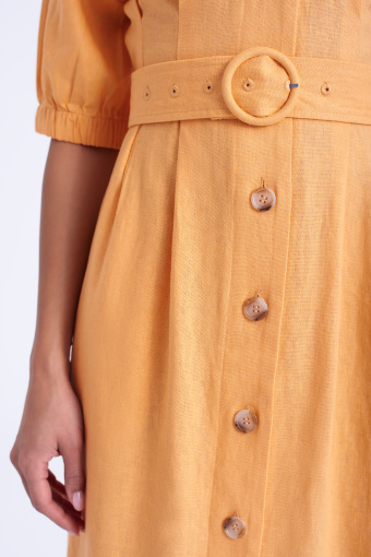 Sukienka z szerokim paskiem, pomarańczowa