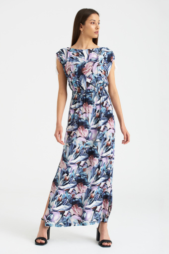 Długa sukienka z nadrukiem w błękitno-różowe kwiaty