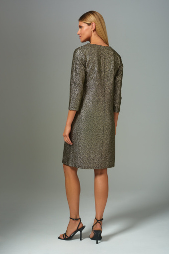 Klasyczna sukienka z efektownym połyskiem