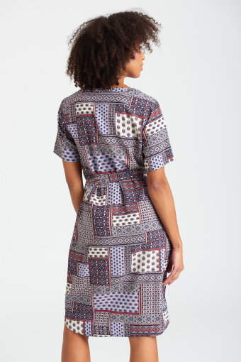 Wiskozowa sukienka z nadrukiem, dekolt henley Wiskozowa sukienka z nadrukiem, dekolt henley