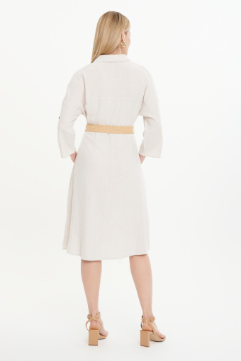 Sukienka z paskiem kremowy beż