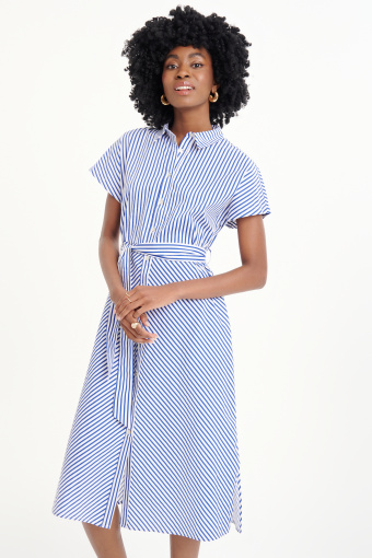 Stylowa szmizjerka w drobne niebieskie paski