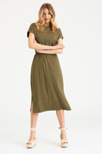 Dzianinowa sukienka z gumką w talii, khaki